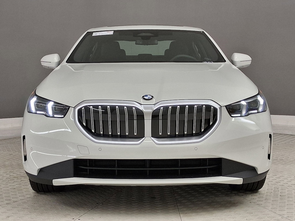 New 2027 BMW 530i Sedan