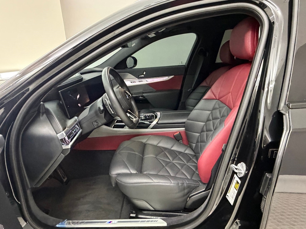 Certified 2025 BMW 740i Sedan