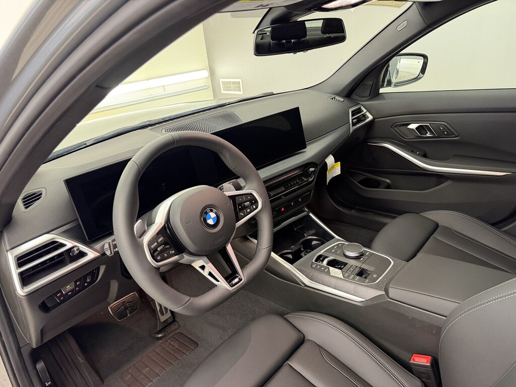 New 2026 BMW 330i Sedan