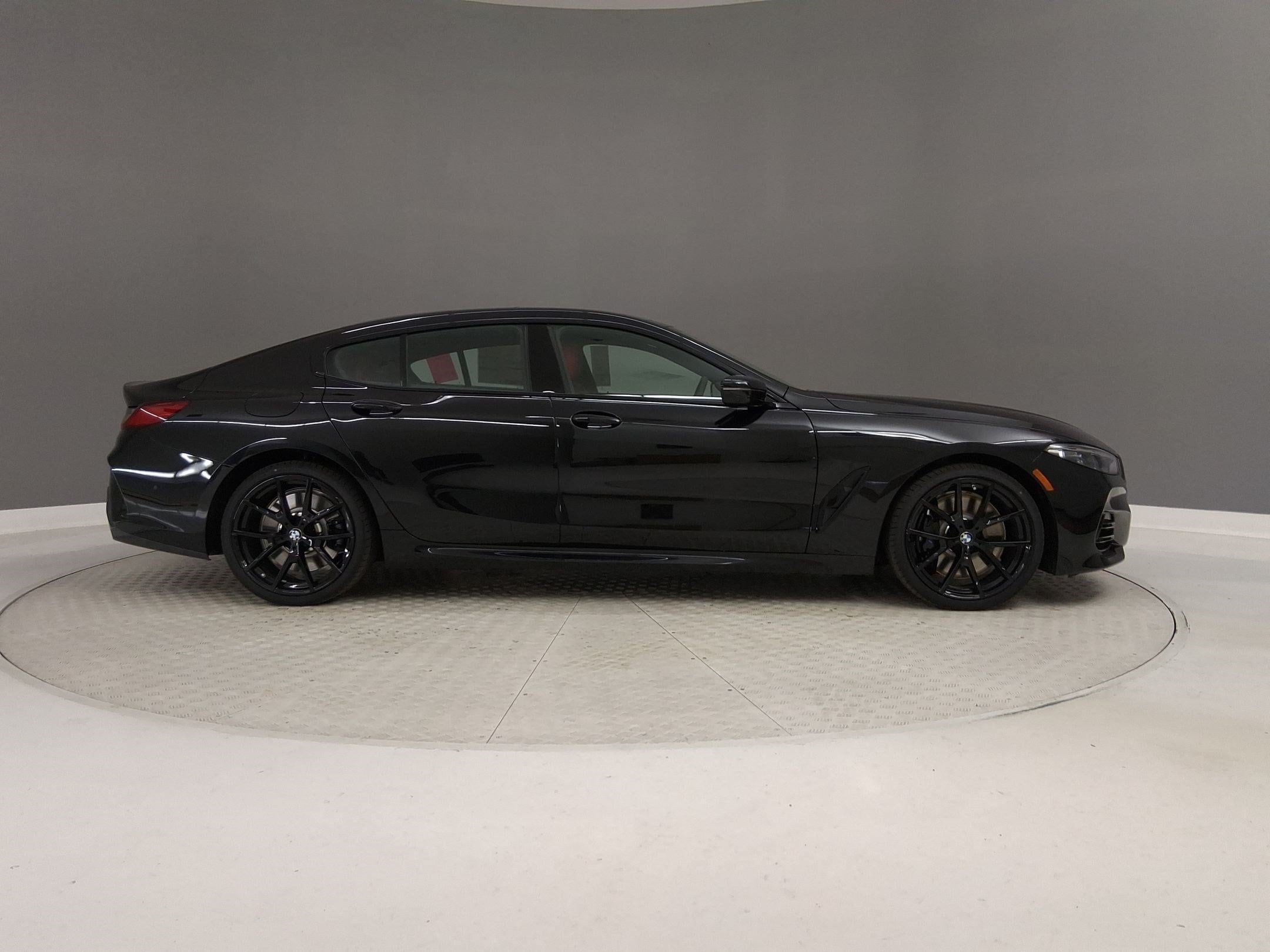 2026 BMW 8 Series 840i - Photo 6