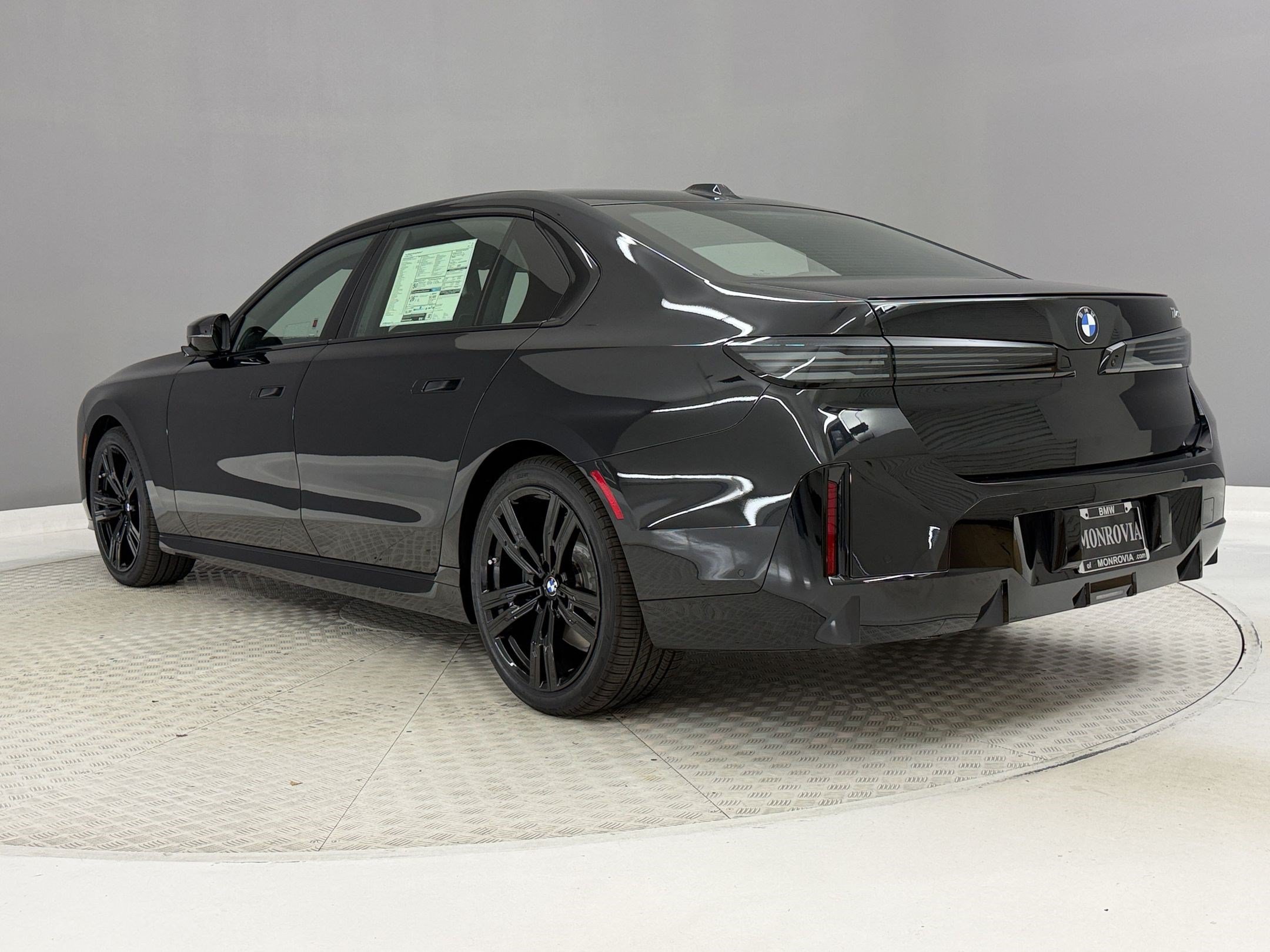New 2027 BMW 740i Base Sedan