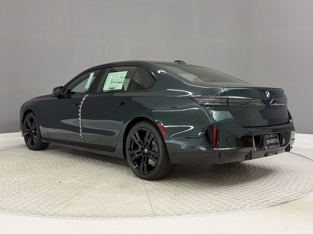 New 2027 BMW 740i Base Sedan