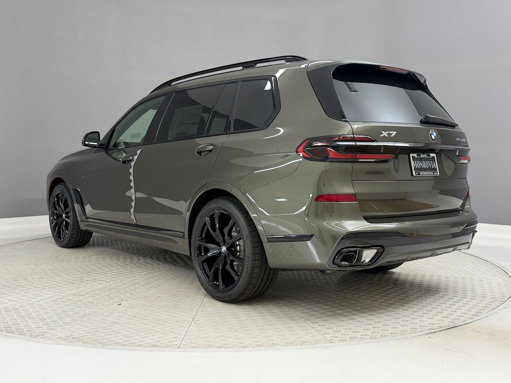 New 2027 BMW X7 xDrive40i SUV