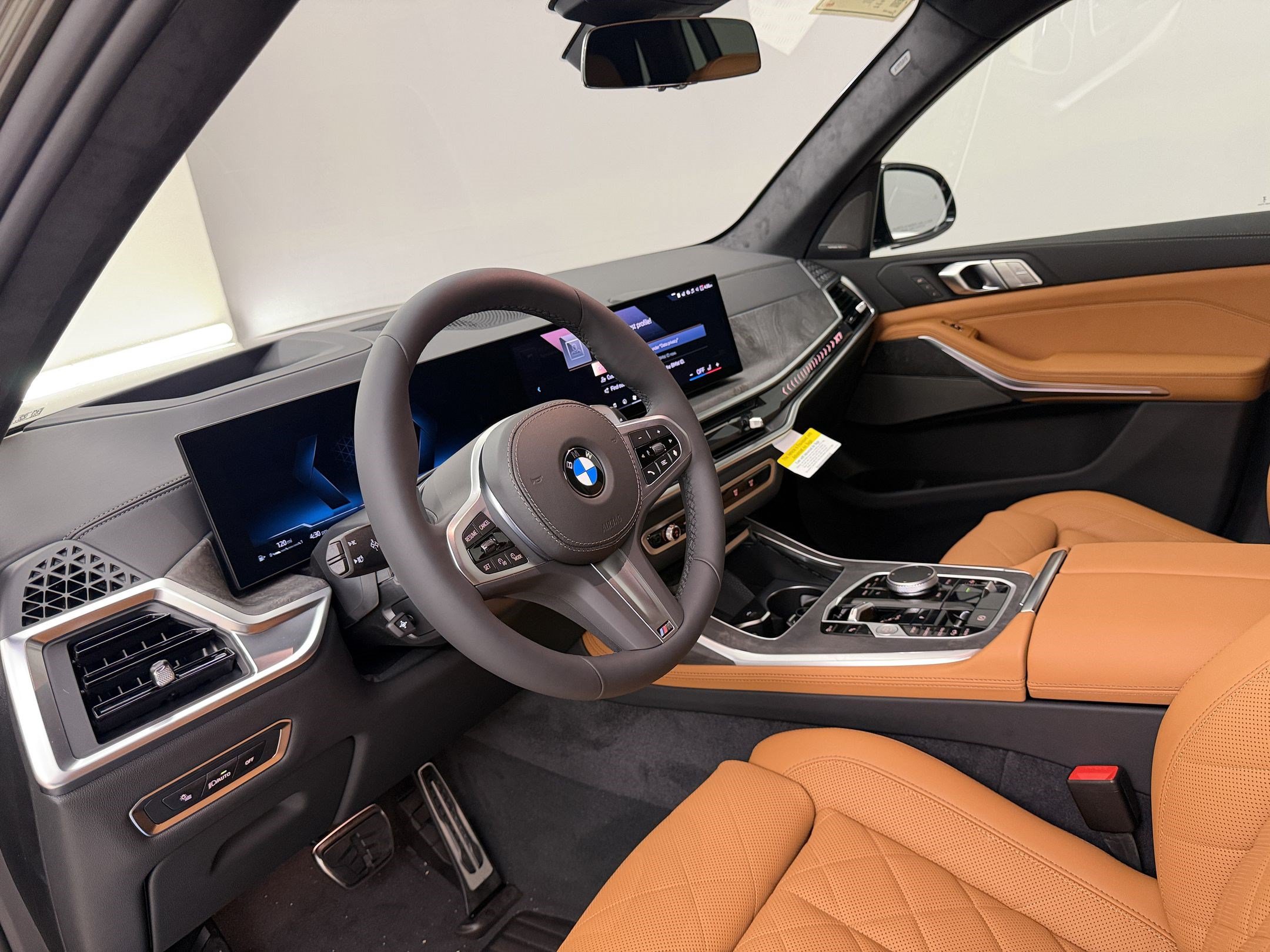 New 2027 BMW X7 xDrive40i SUV