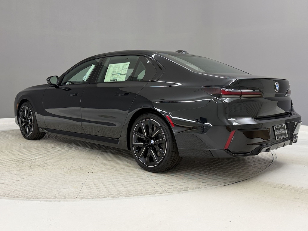 New 2026 BMW 740i Sedan