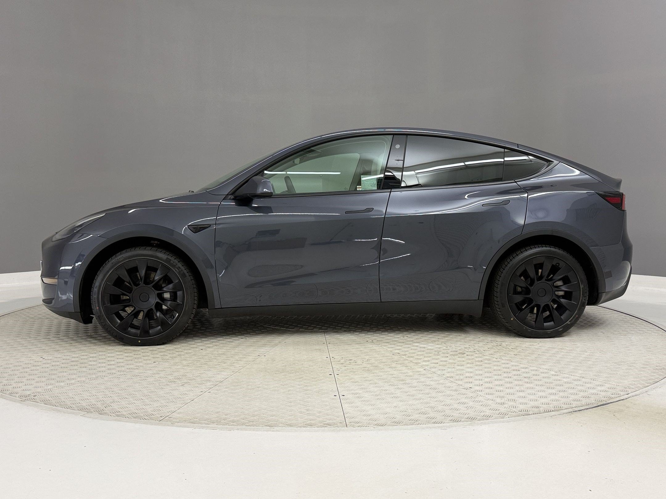 Used 2021 Tesla Model Y Long Range with VIN 5YJYGDEE5MF277275 for sale in Monrovia, CA