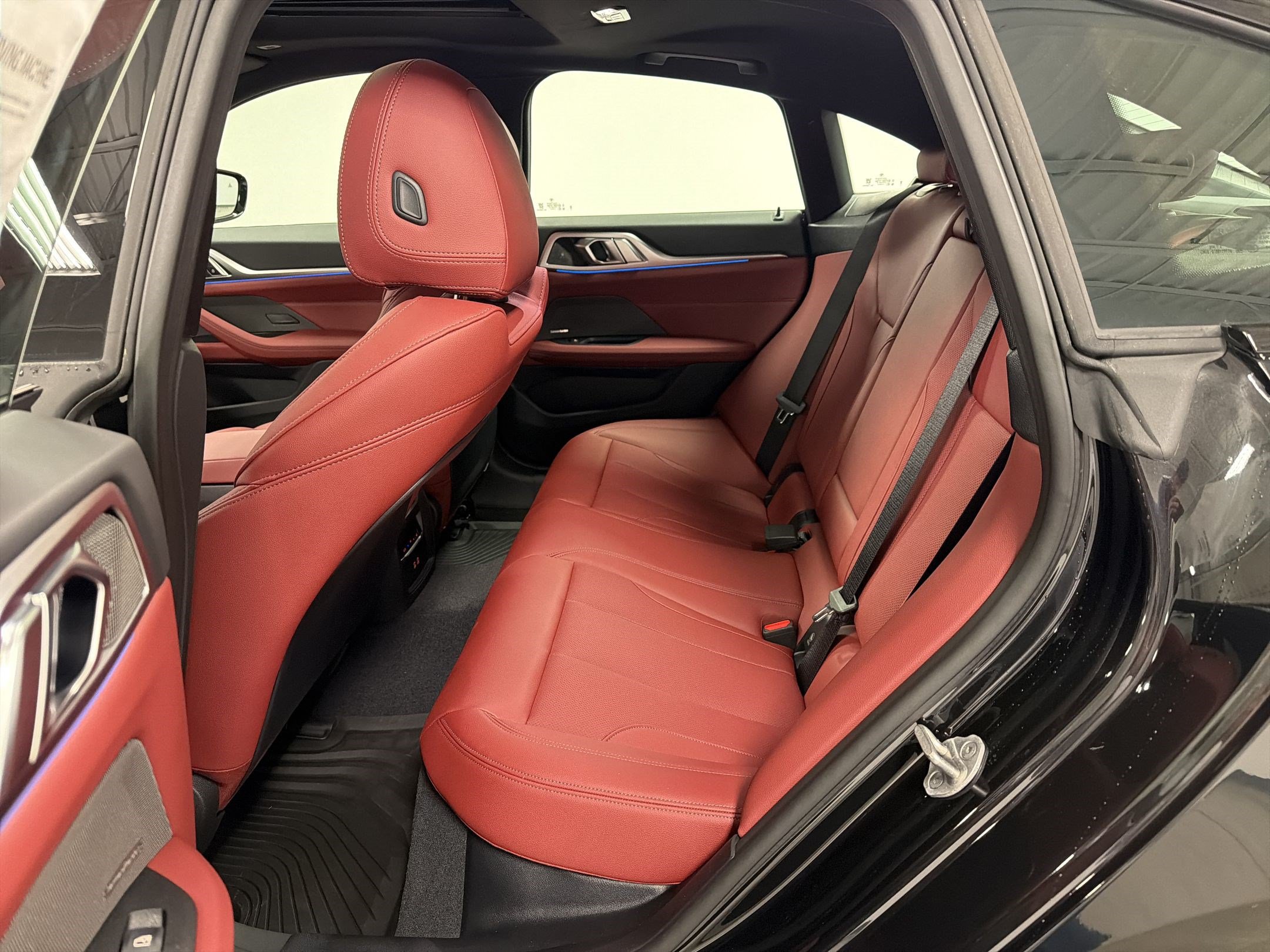 2026 BMW i4 40 - Photo 14