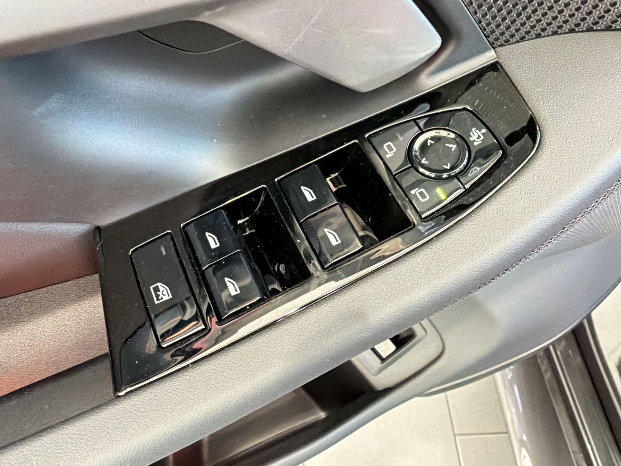 2026 BMW M5 M5 Touring - Photo 10