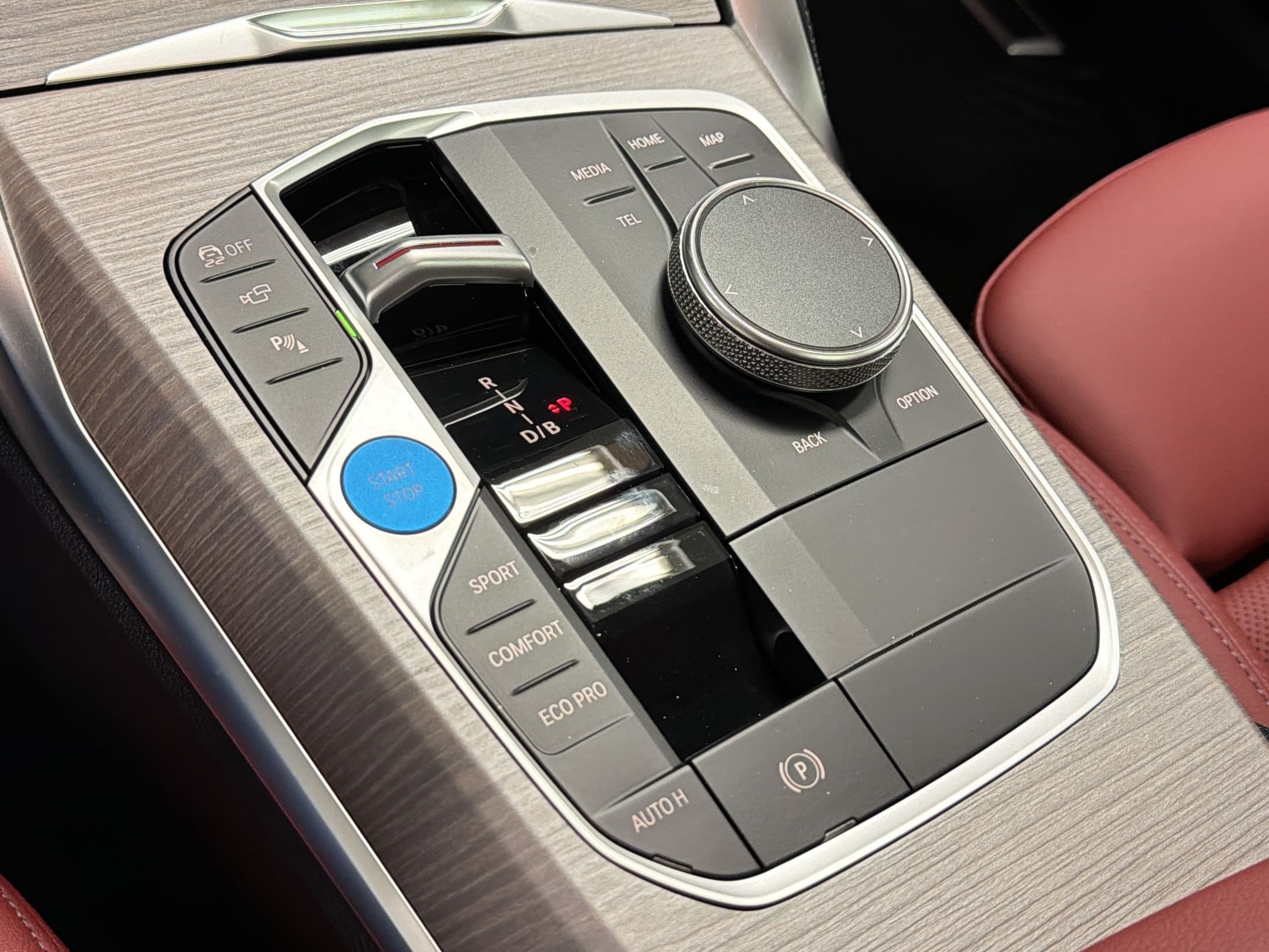 2026 BMW i4 40 - Photo 25