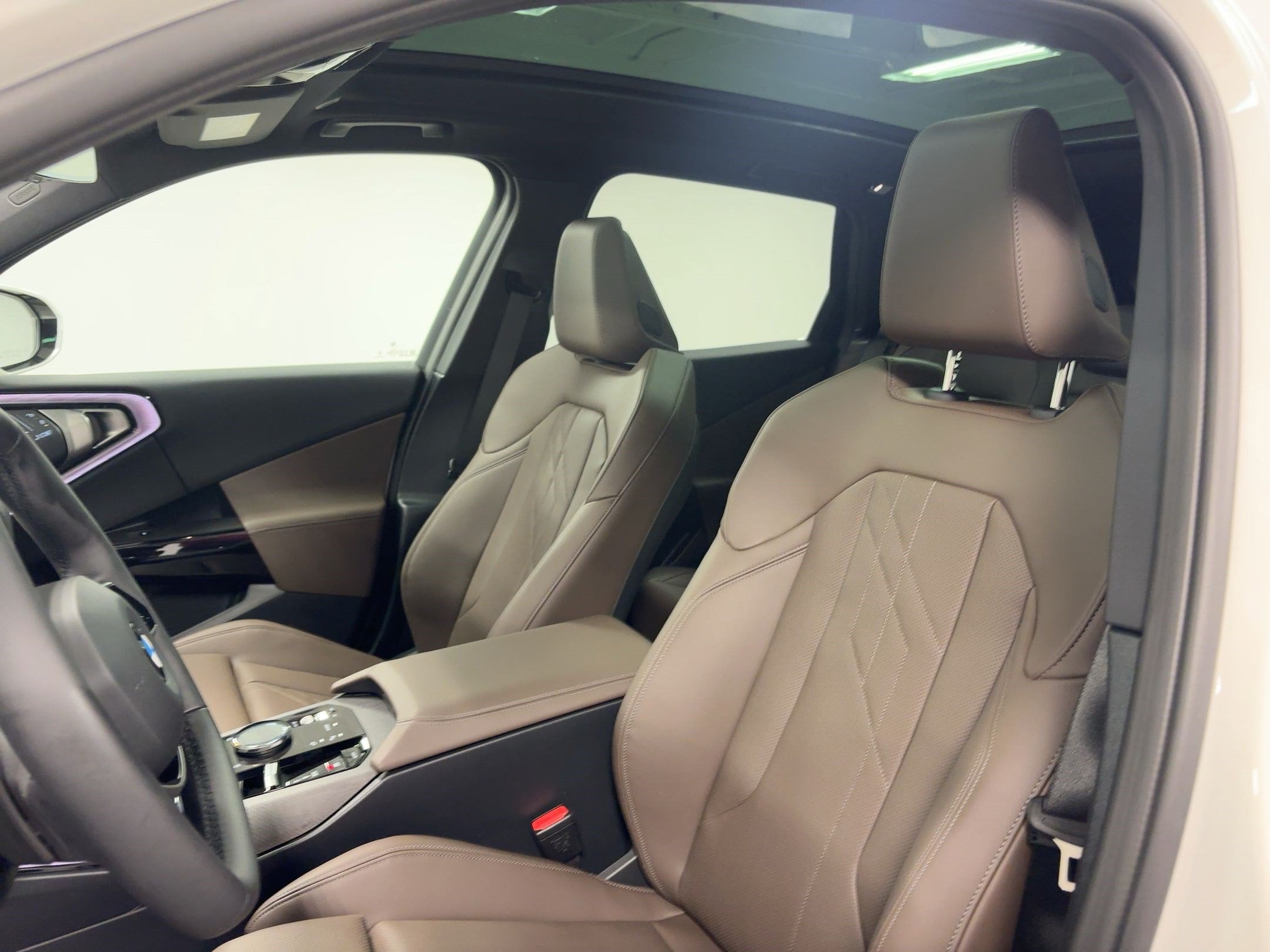 2026 BMW X3 30 - Photo 22