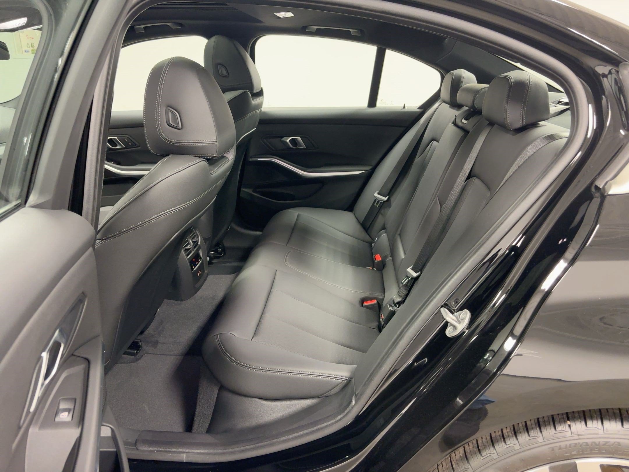 2026 BMW 3 Series 330i - Photo 13