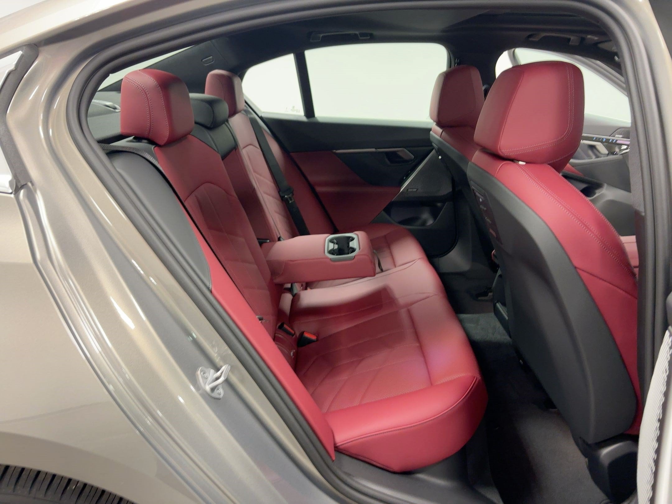 2026 BMW 5 Series 530i - Photo 29