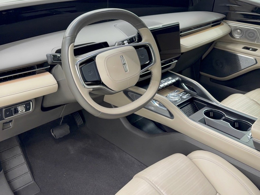 Used 2024 Lincoln Nautilus Reserve SUV