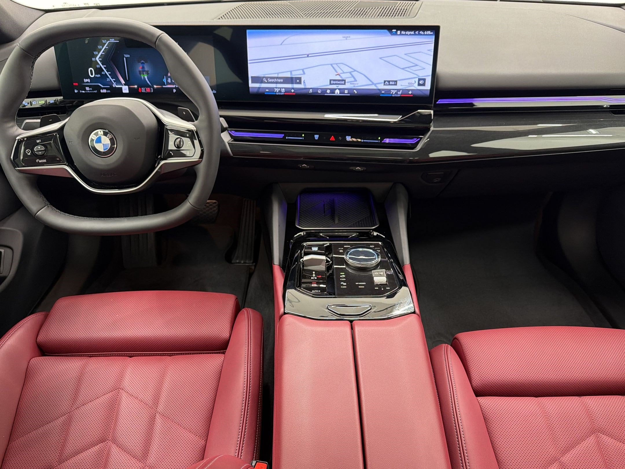 2025 BMW 5 Series 530i - Photo 15