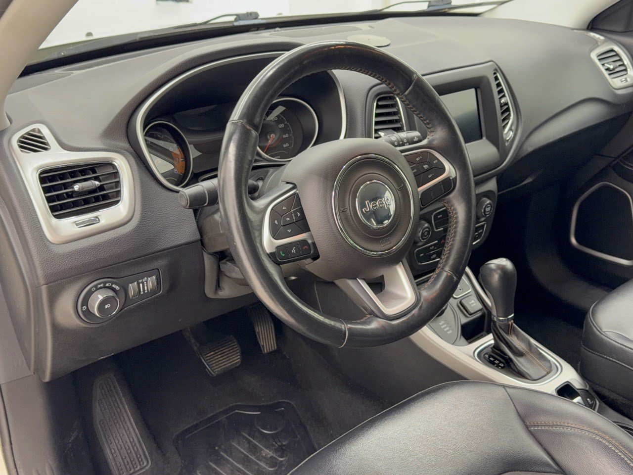 Used 2017 Jeep New Compass Latitude SUV