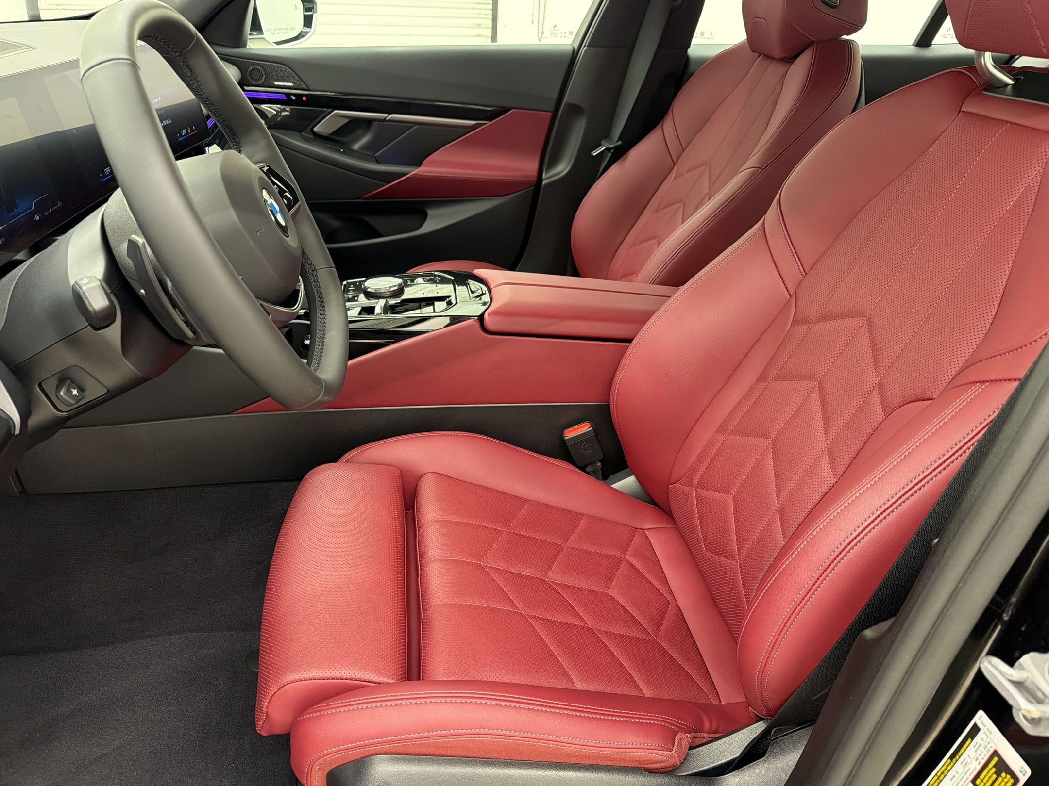 2025 BMW 5 Series 530i - Photo 5