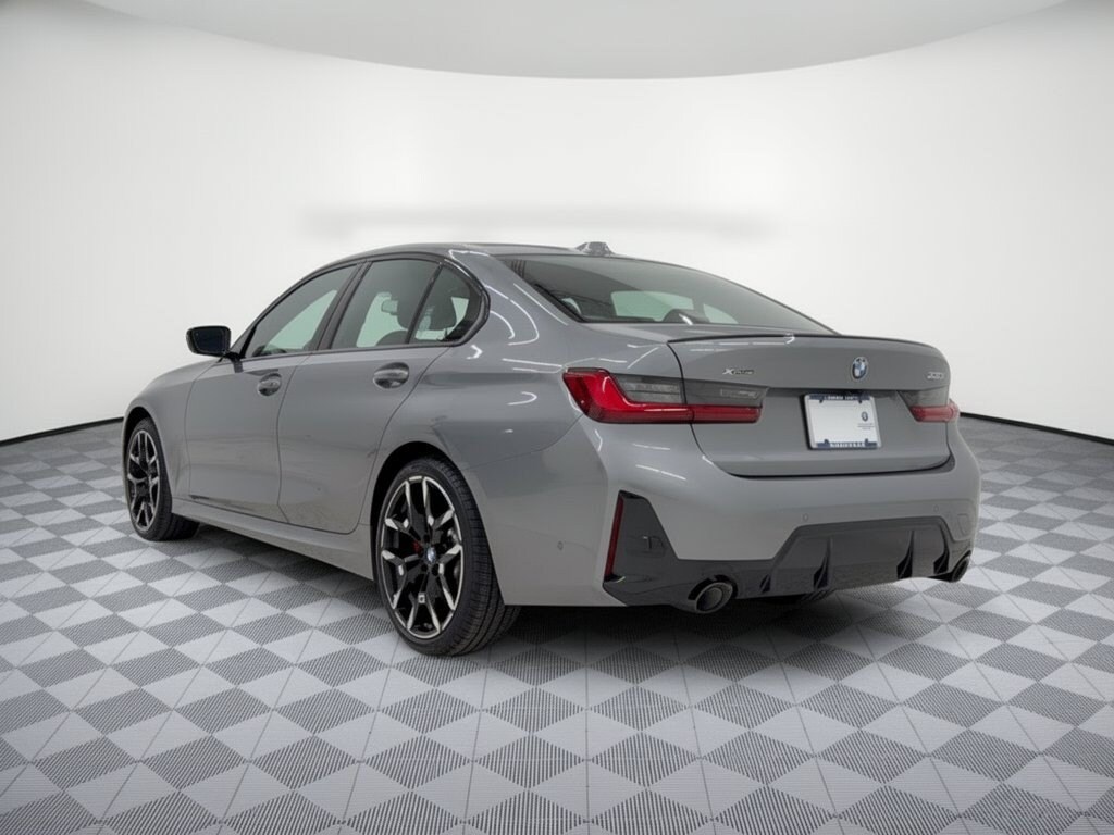 New 2026 BMW 330i xDrive Sedan
