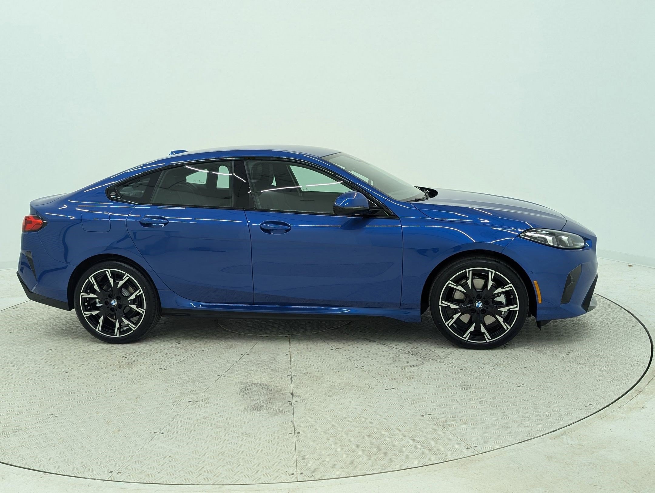 2025 BMW 2 Series 228 - Photo 8