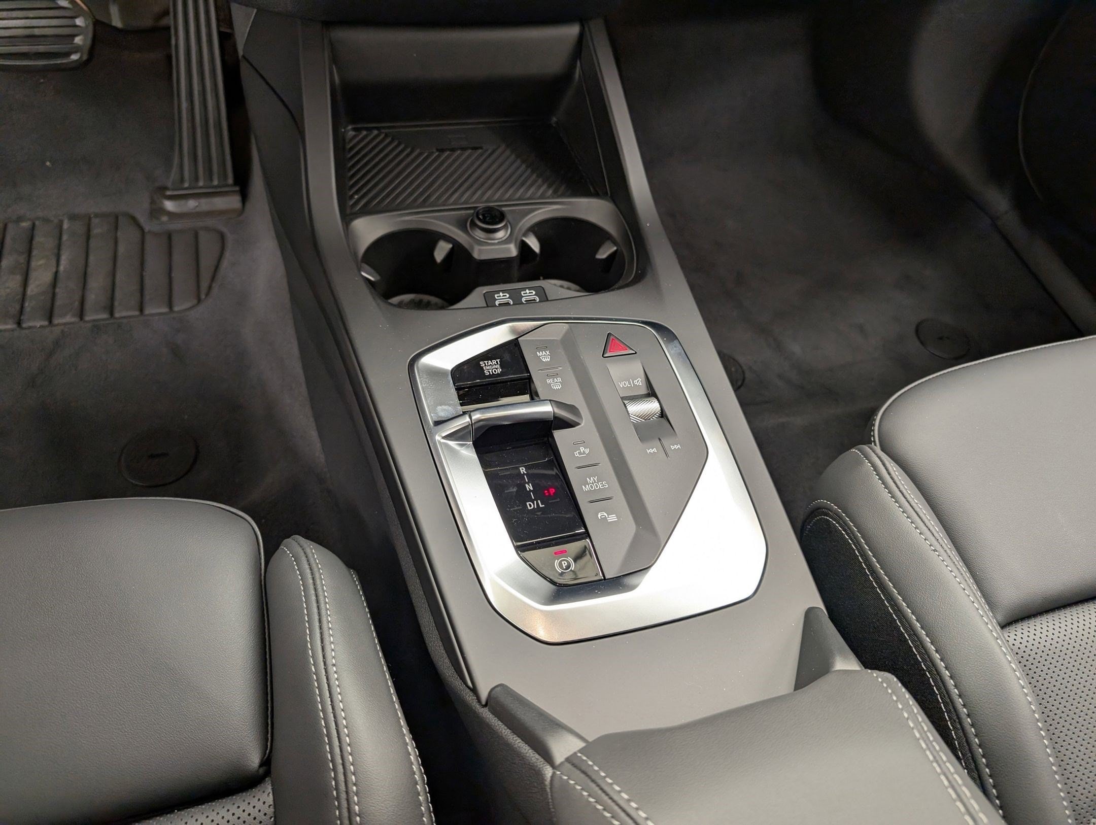 2025 BMW 2 Series 228 - Photo 15