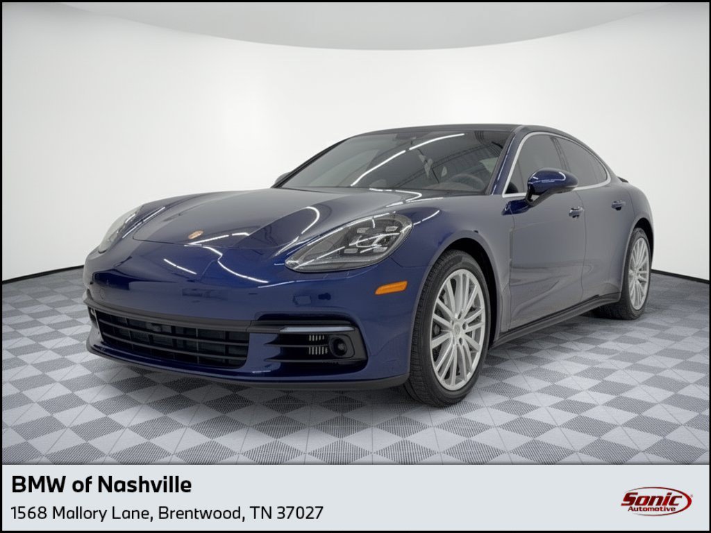  Porsche Panamera