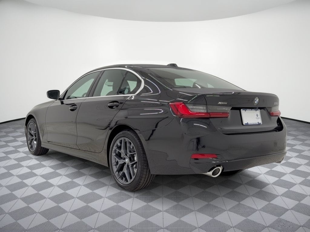 New 2026 BMW 330i xDrive Sedan