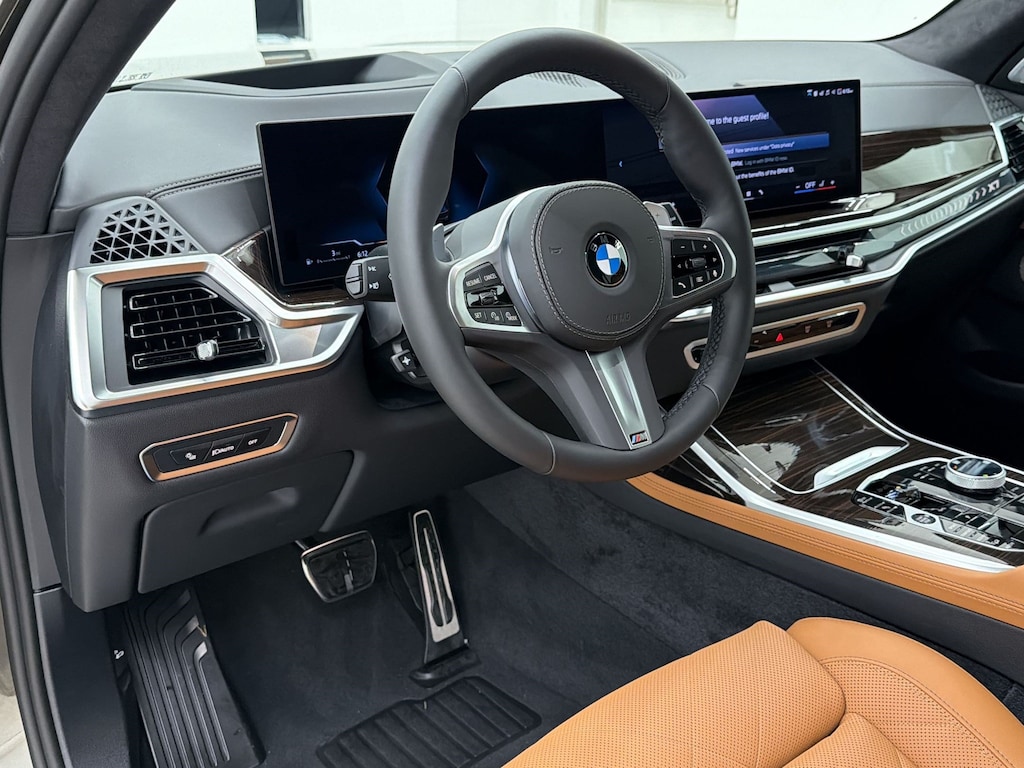 New 2027 BMW X7 xDrive40i SUV