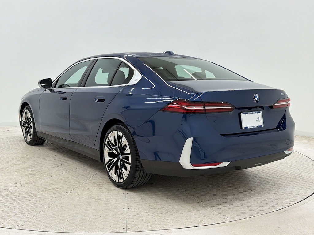 Used 2025 BMW 530i Sedan