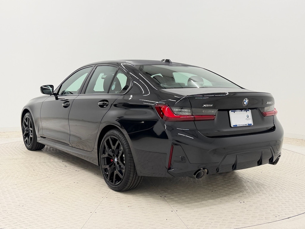 New 2026 BMW 330i xDrive Sedan
