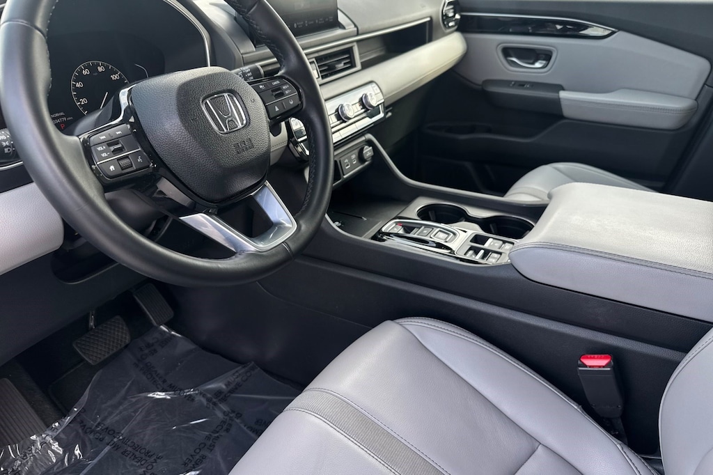 Certified 2024 Honda Pilot EX-L 7 Passenger SUV