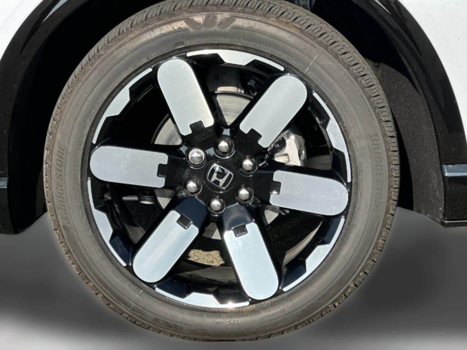 2026 Honda Prologue Elite - Photo 11