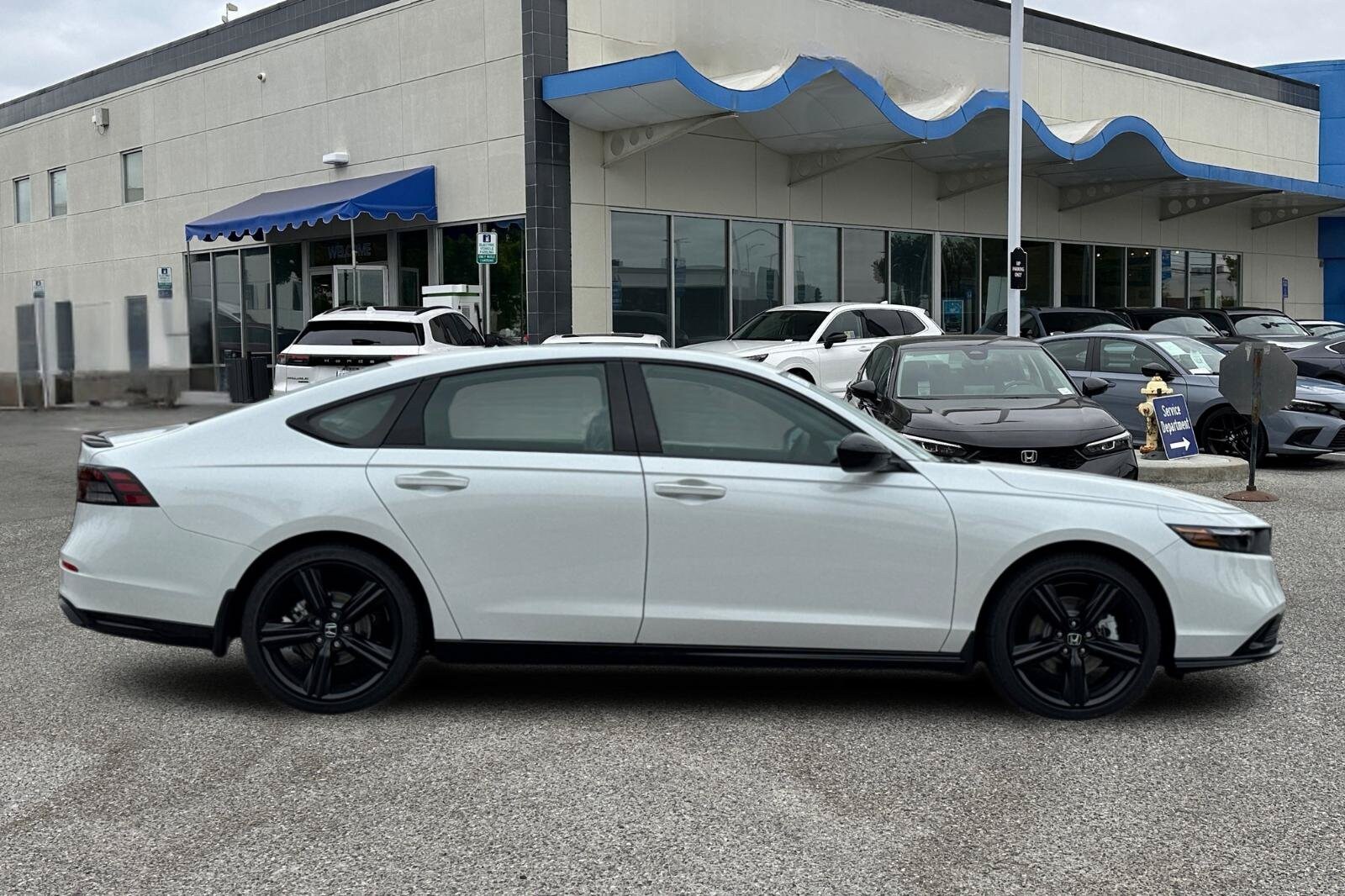 2026 Honda Accord Hybrid Sport-L - Photo 7