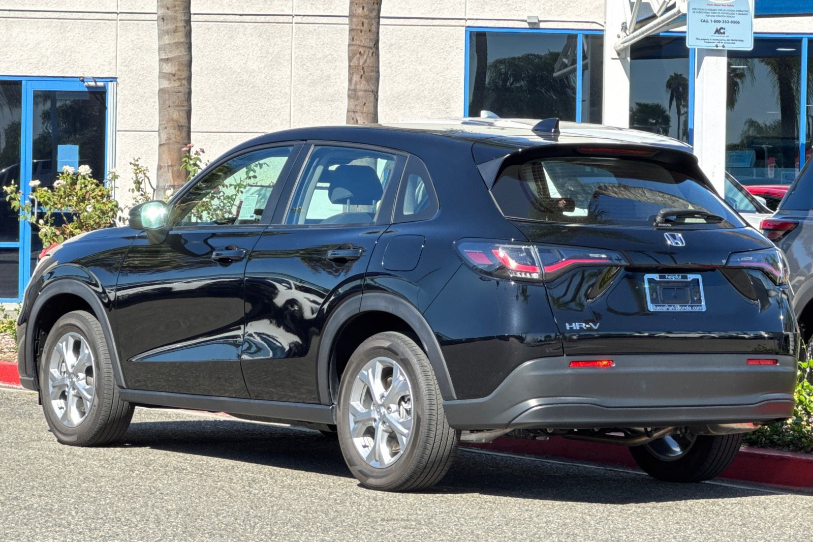 Certified 2025 Honda HR-V LX SUV