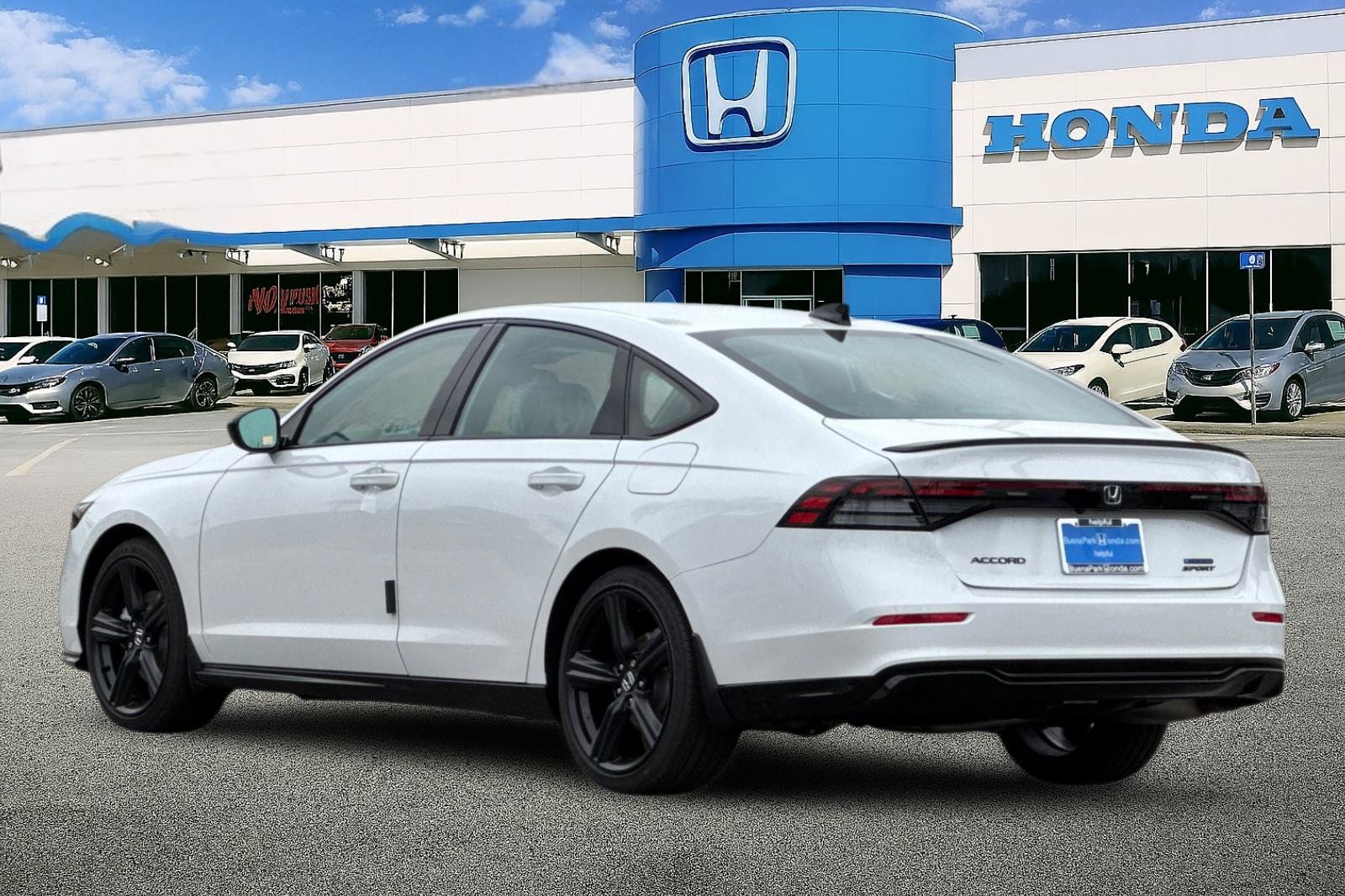 2026 Honda Accord Hybrid Sport-L - Photo 3