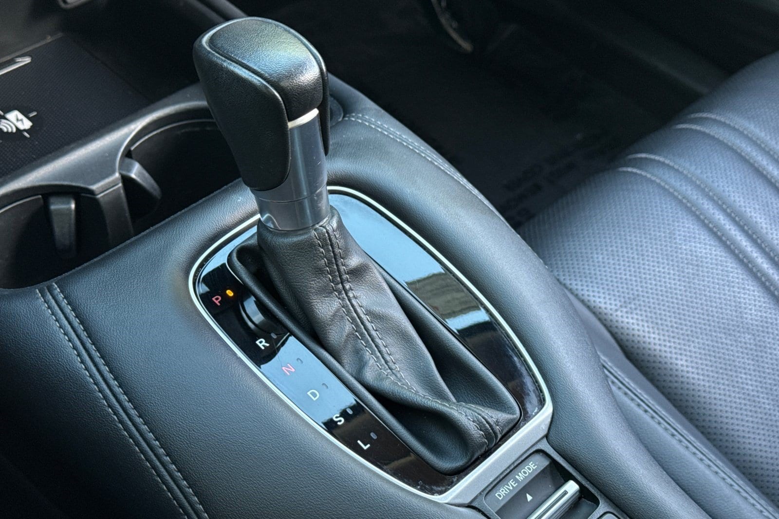2024 Honda HR-V EX-L - Photo 17