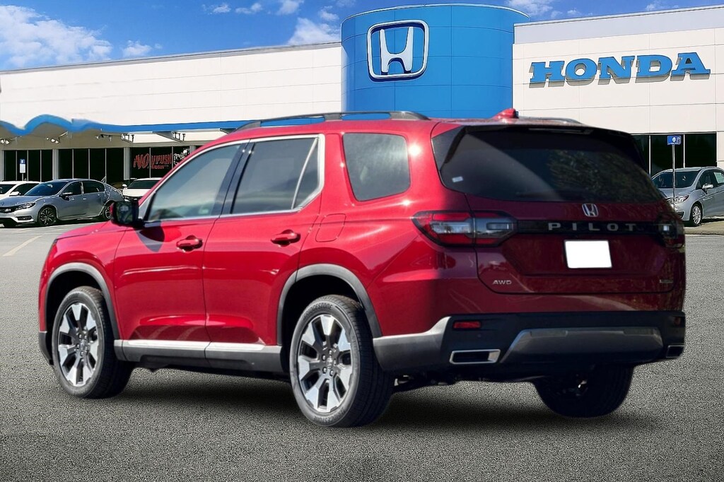 New 2026 Honda Pilot Touring SUV