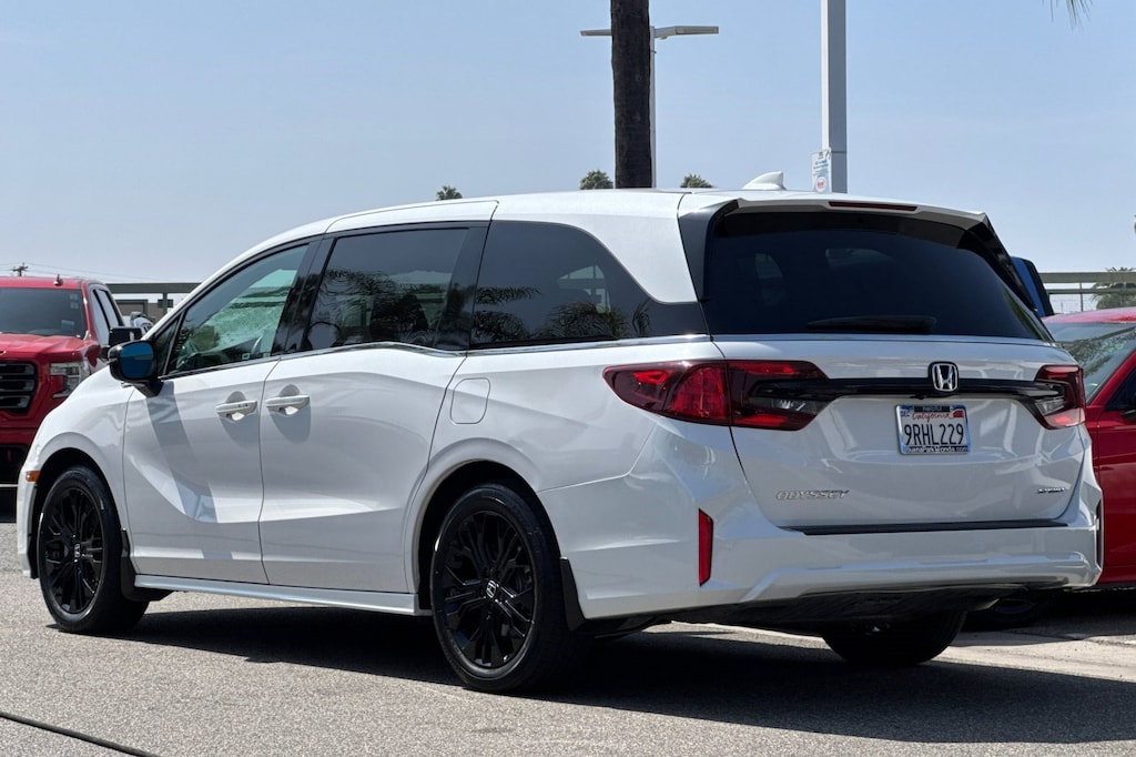 Certified 2025 Honda Odyssey Sport-L Van