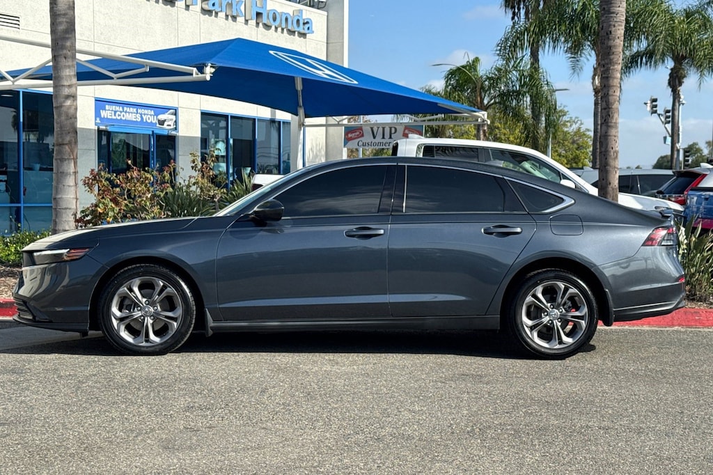 Used 2024 Honda Accord EX Sedan