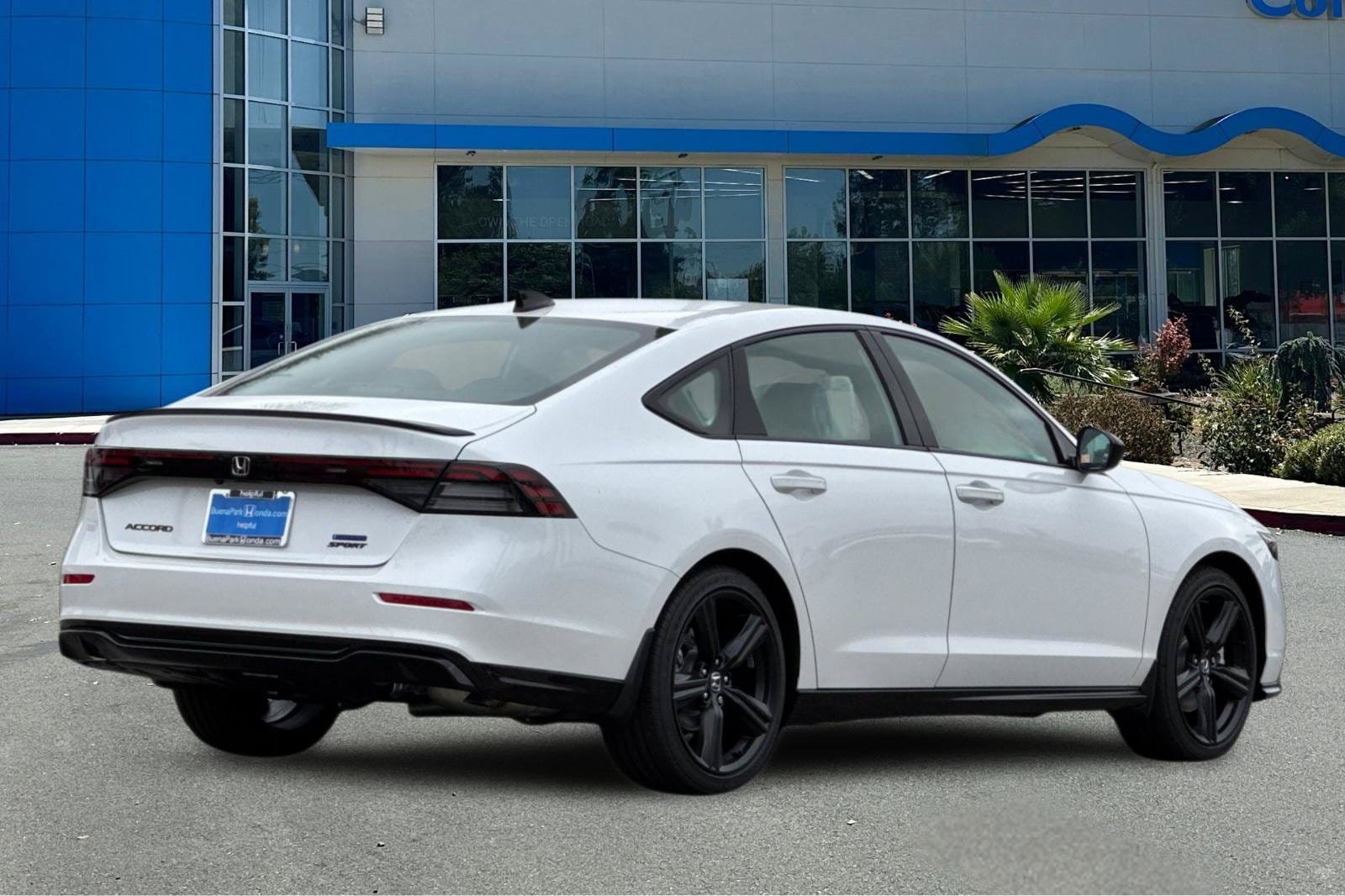2026 Honda Accord Hybrid Sport-L - Photo 8