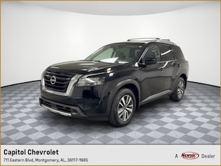 Used 2024 Nissan Pathfinder SL SUV in Montgomery
