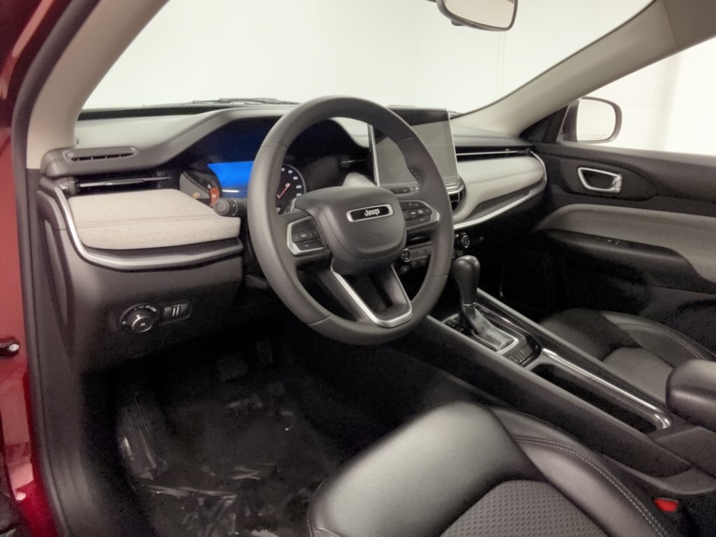 Used 2022 Jeep Compass Latitude Latitude FWD