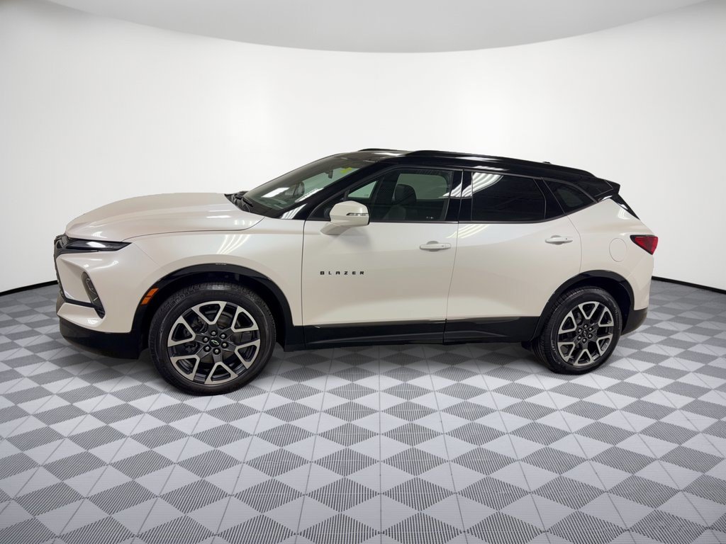 Used 2025 Chevrolet Blazer RS FWD RS