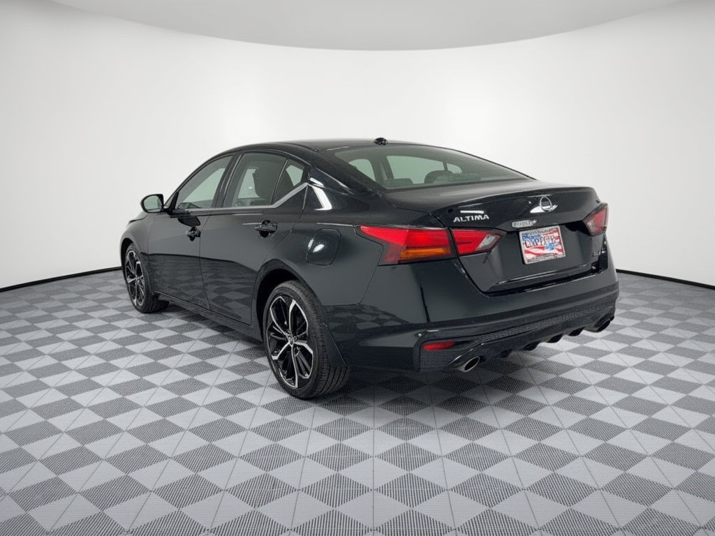 Used 2025 Nissan Altima SR SR AWD