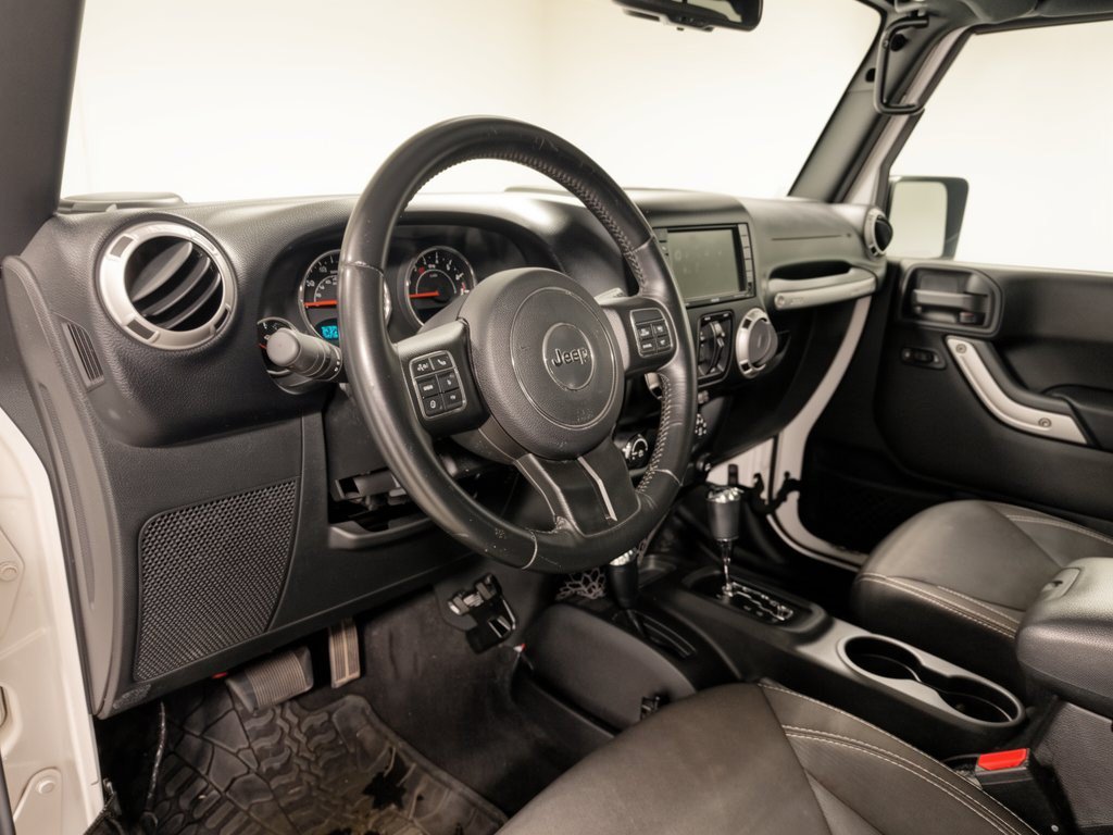 Used 2015 Jeep Wrangler Unlimited Sahara 4WD Sahara