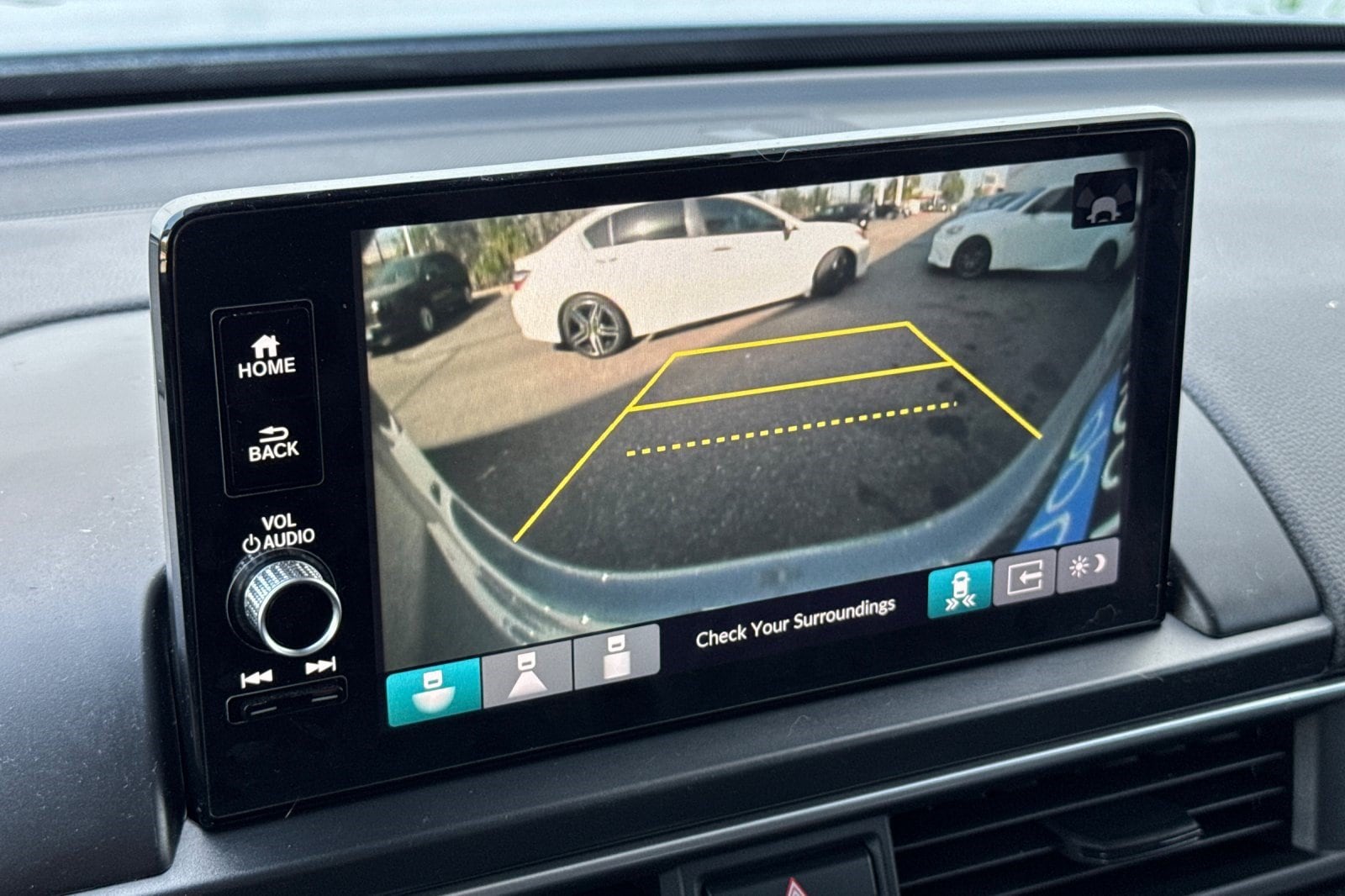 2024 Honda Pilot Touring - Photo 21
