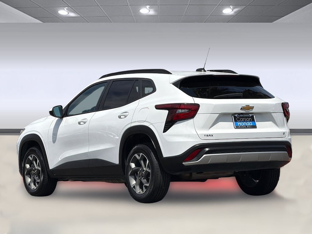Used 2024 Chevrolet Trax LT SUV