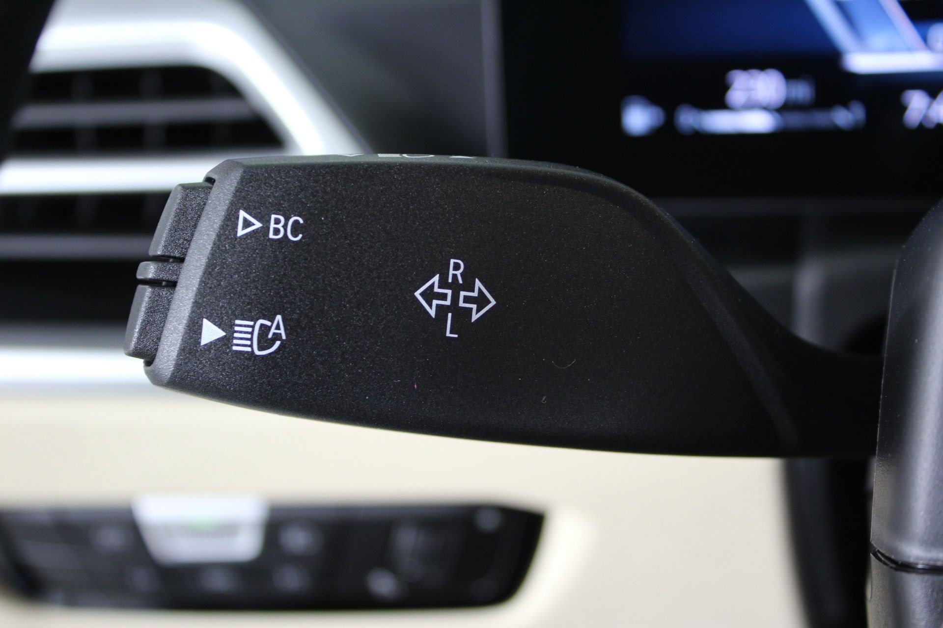 2026 BMW 3 Series 330i - Photo 30