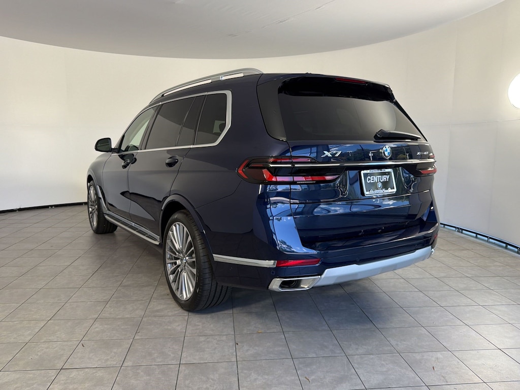 New 2027 BMW X7 xDrive40i SUV