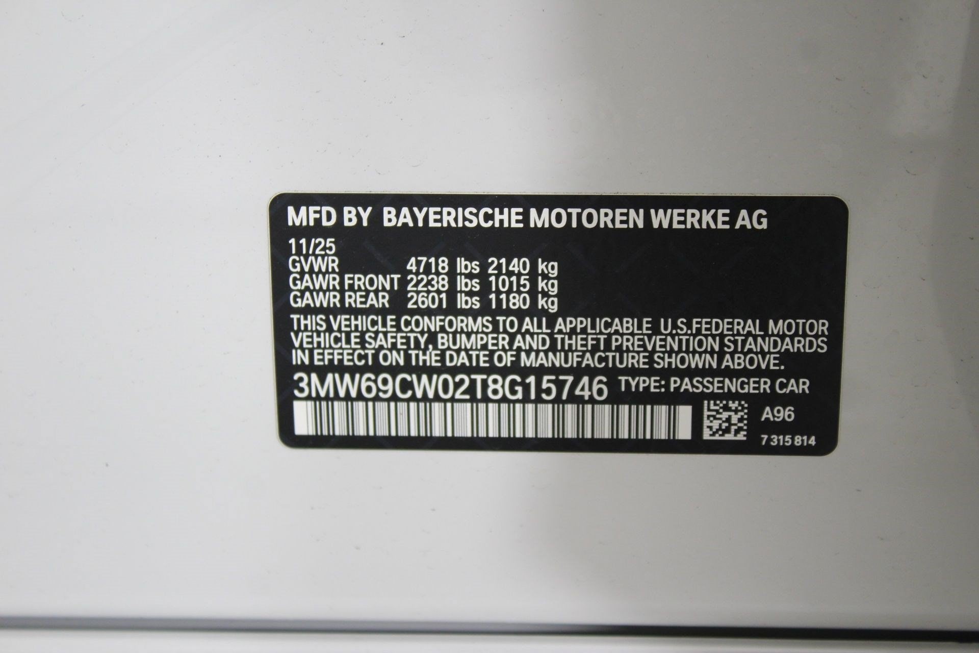 2026 BMW 3 Series 330i - Photo 19
