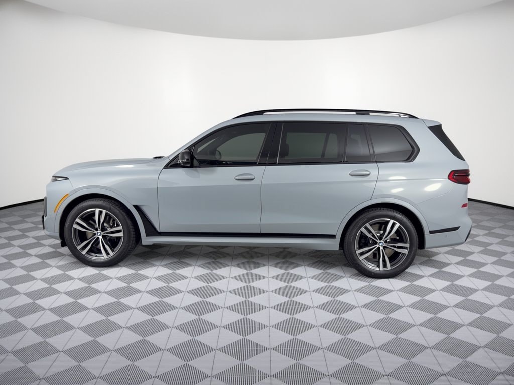 New 2027 BMW X7 M60i SUV
