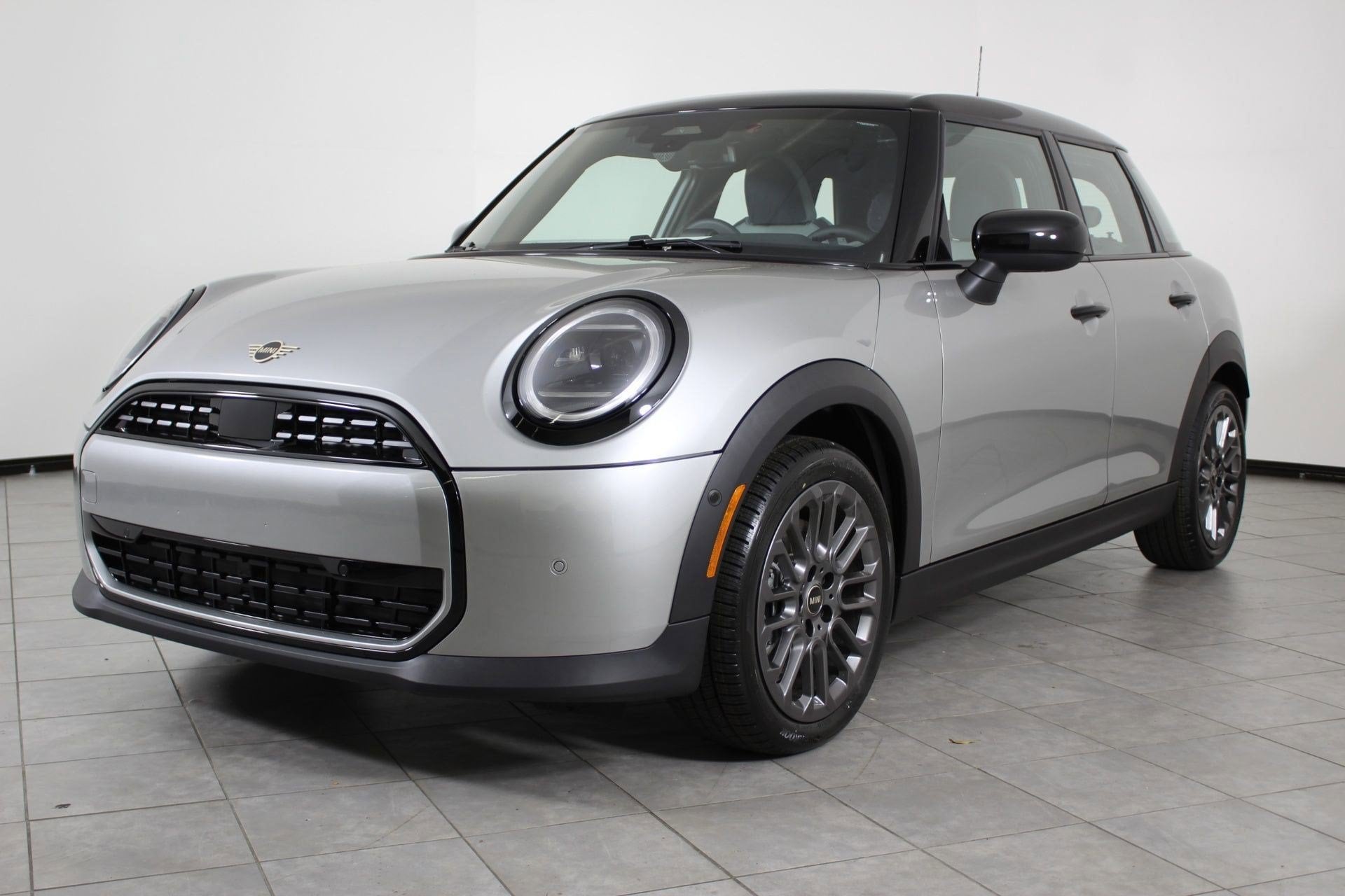 2026 MINI Hardtop 4 Door